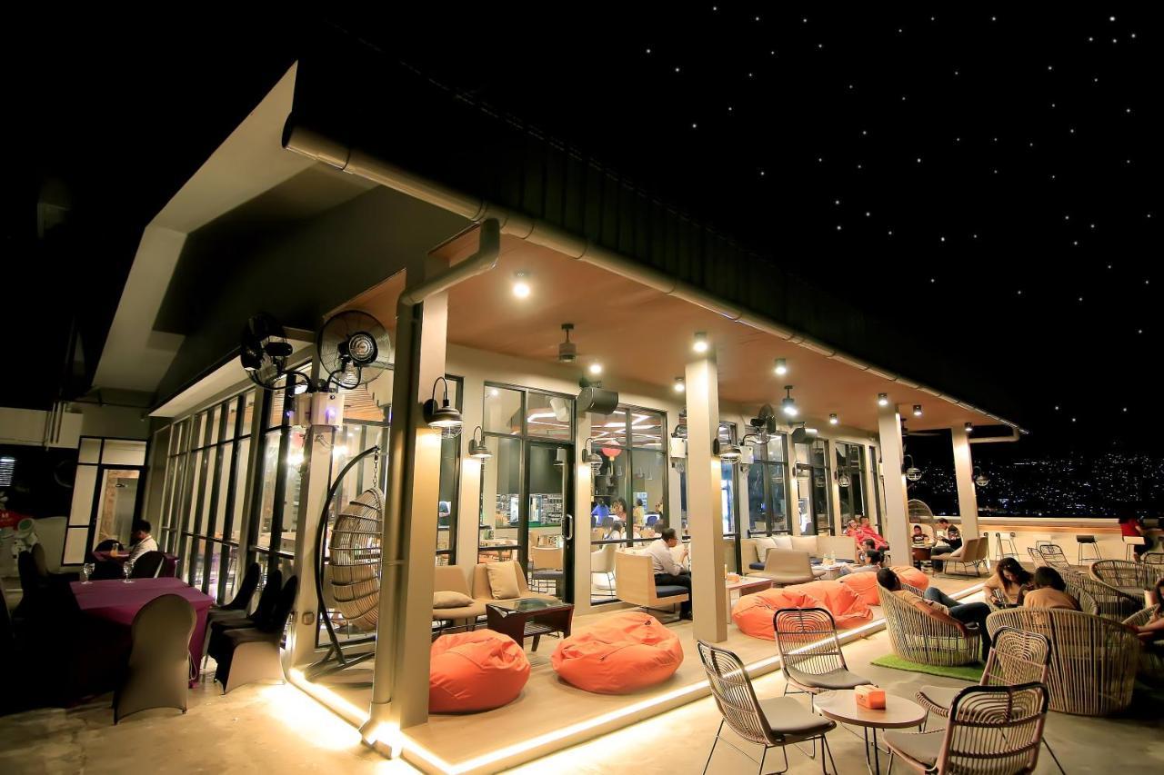 Swiss-Belhotel Ambon Eksteriør bilde